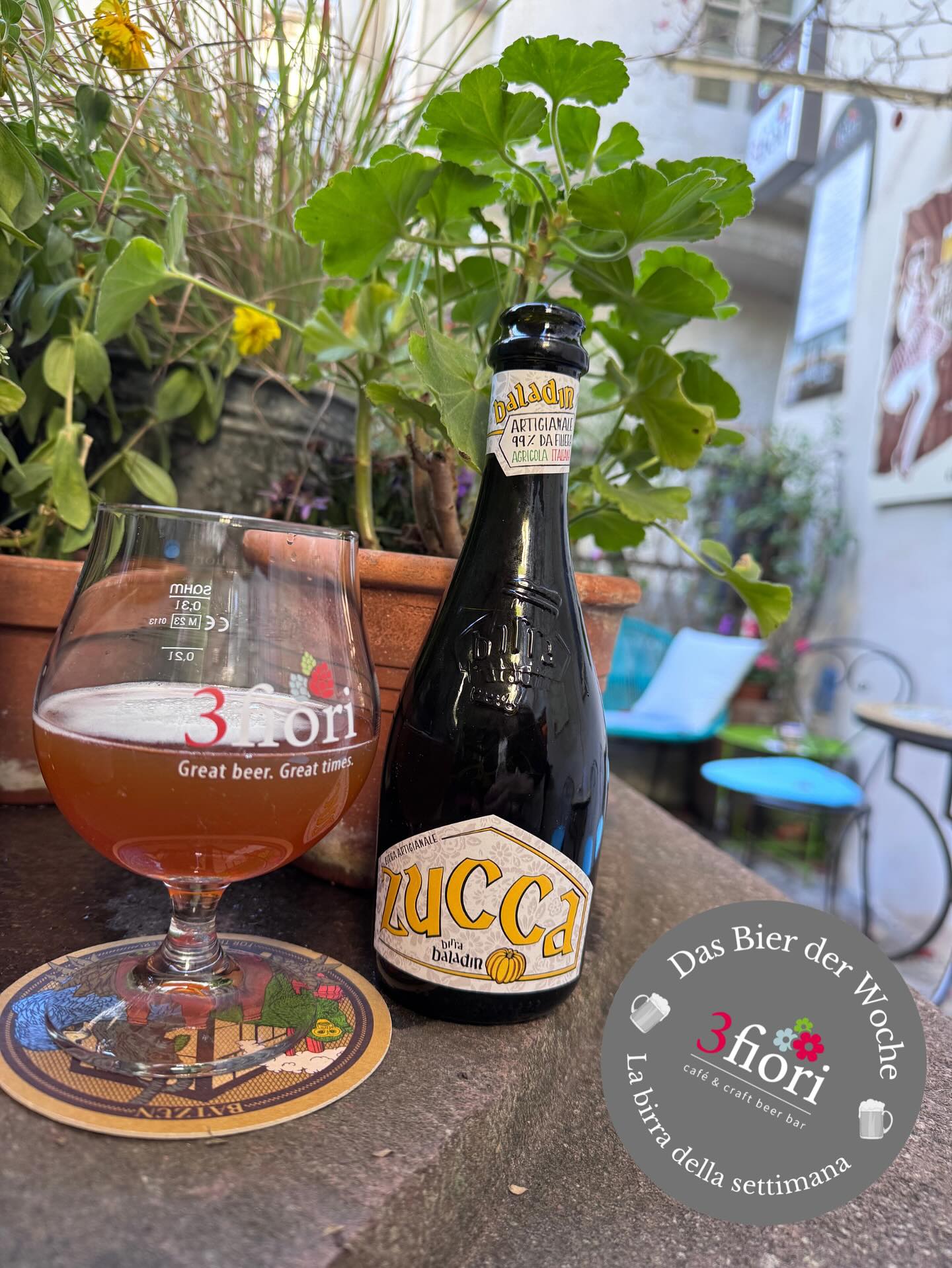 Das Neue Bier der Woche | La nuova birra della settimana! "ZUCCA", Kürbisbier - PumpkinAle, Birrificio Baladin, 7%, 0,33l
.
.
.
#3fiori #biergarten #bierderwoche #birradellasettimana #3fioribeer #baladin #oktoberfestbier #zucca #pumpkinale #visitbrixen #bestofbrixen
