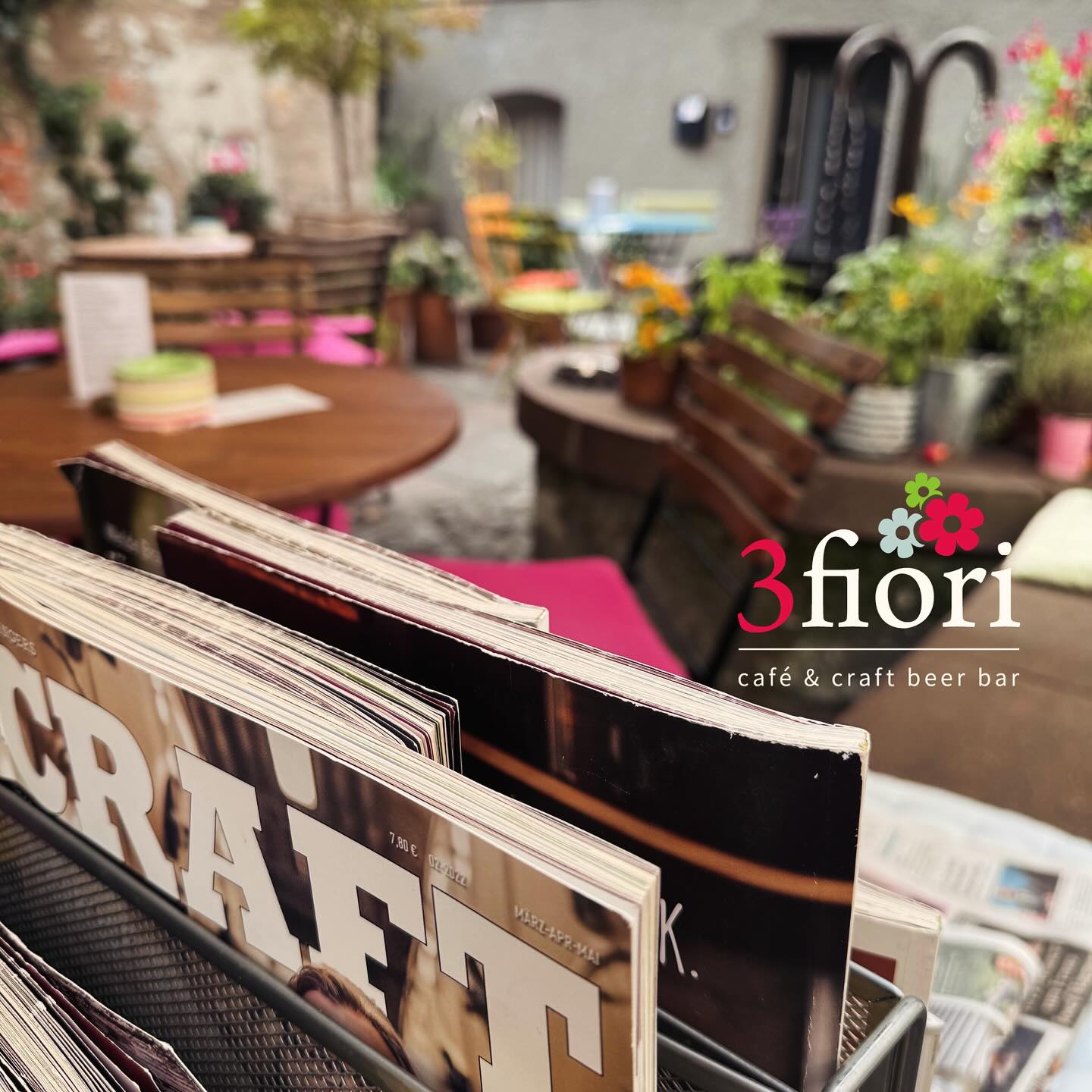 Gruß aus der Bäckergasse | Greatings from Brixen
.
👉 „Link in Bio für mehr Infos!“
.
.
.
#visitbrixen #herbstinbrixen #bestofbrixen #3fiori #3fioribeer #biergarten #keschtenbier #törggelen #herbstinsüdtirol #focaccine