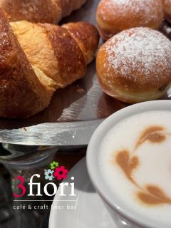 Am Samstag ist Valentinstag!!
.
.
👉 „Link in Bio für mehr Infos!“
.
#3fiori #caroma_coffeeroastery #visitbrixen #bestofbrixen #beerandsnacks