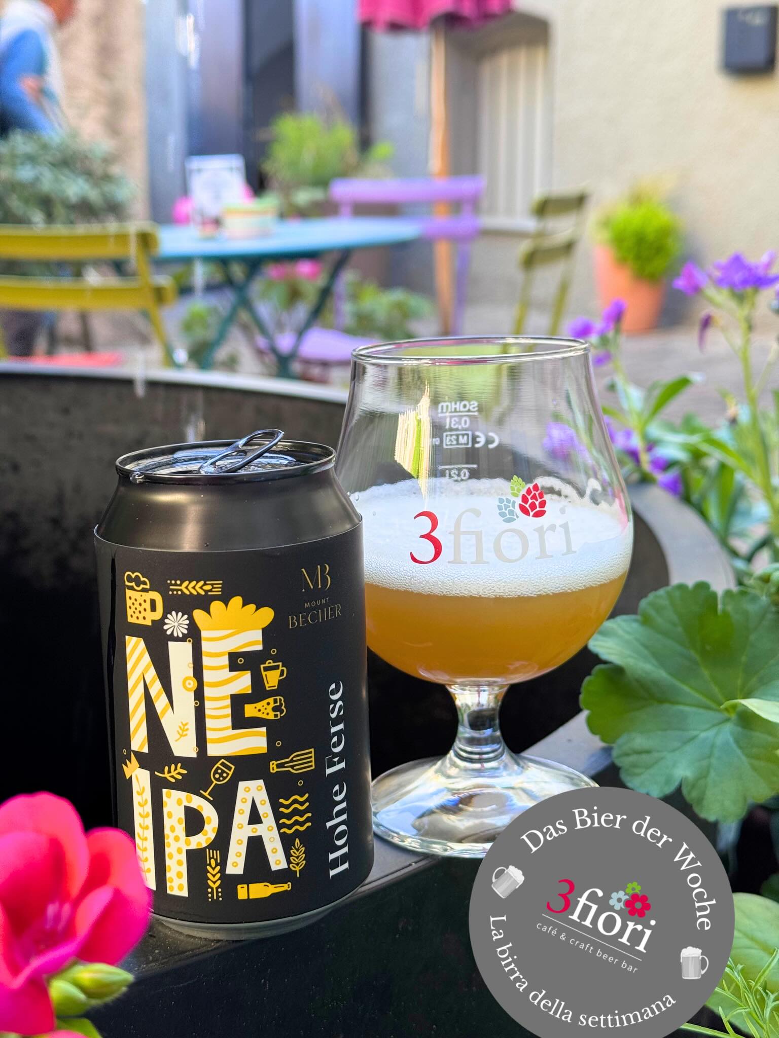 Das neue Bier der Woche | La nuova birra della settimana: "Hohe Ferse", NEIPA, Mount Becher (BZ), 5,5%, 0,33l
.
.
#dasbierderwoche #3fiori #südtirolercraftbeer #mountbecher #labirradellasettimana
